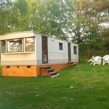 Flere-la-Riviere Camping De La Reuille מראה חיצוני תמונה
