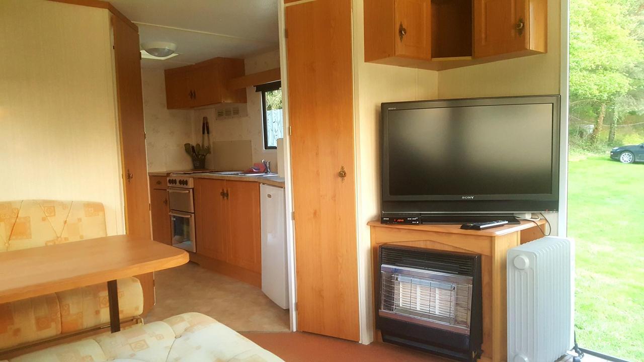 Flere-la-Riviere Camping De La Reuille מראה חיצוני תמונה