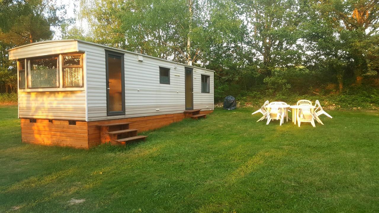 Flere-la-Riviere Camping De La Reuille מראה חיצוני תמונה