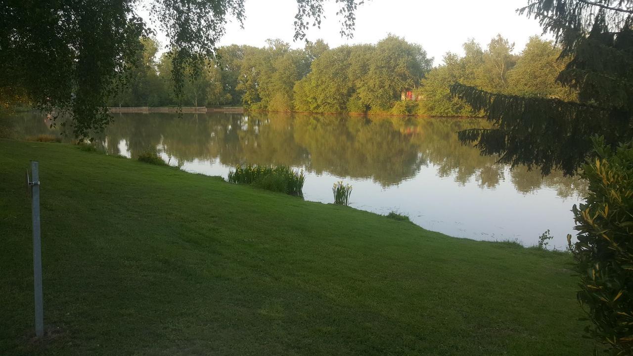 Flere-la-Riviere Camping De La Reuille מראה חיצוני תמונה
